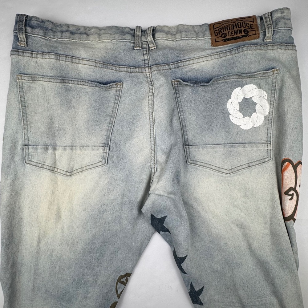 Grindhouse Denim Jeans 44 Light Wash Distressed Streetwear Graphic Star Peace - Picture 11 of 13